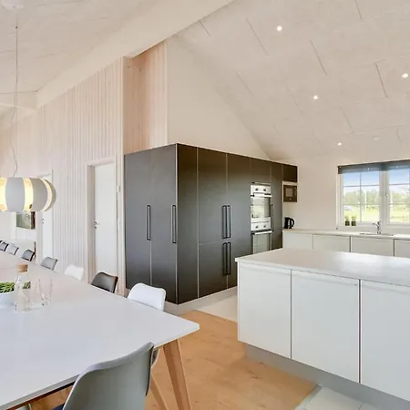 Awesome In Henne With Sauna * Henne Strand