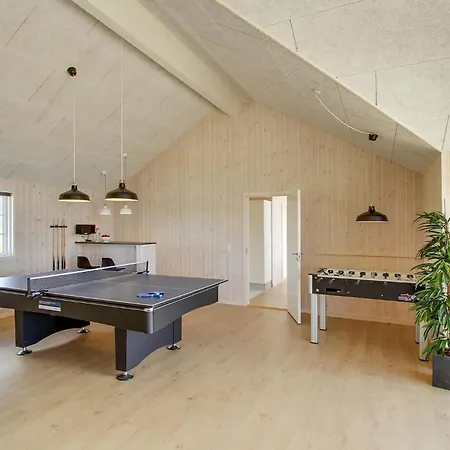Awesome In Henne With Sauna * Henne Strand