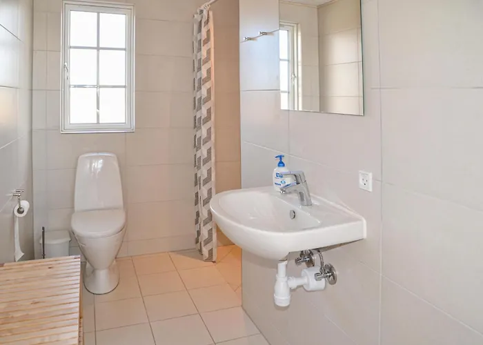 Pet Friendly In Henne With Sauna בית נופש האנה סטרנד