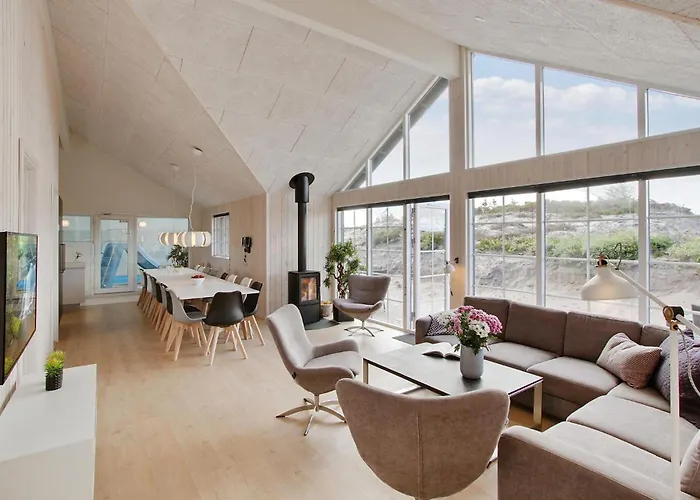 Pet Friendly In Henne With Sauna בית נופש *