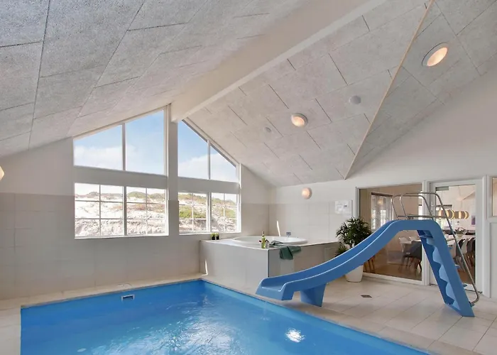 בית נופש Pet Friendly In Henne With Sauna האנה סטרנד